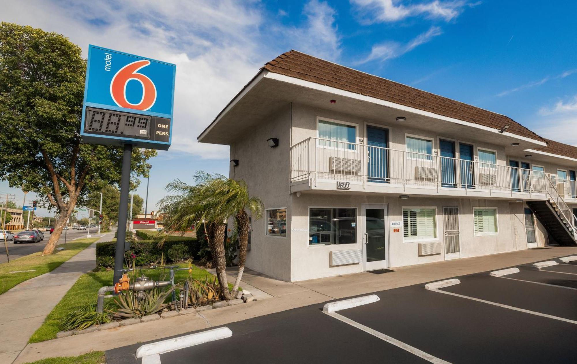 Motel 6 Ontario Airport Exterior foto