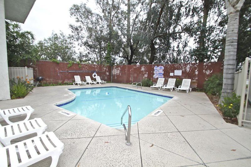 Motel 6 Ontario Airport Exterior foto