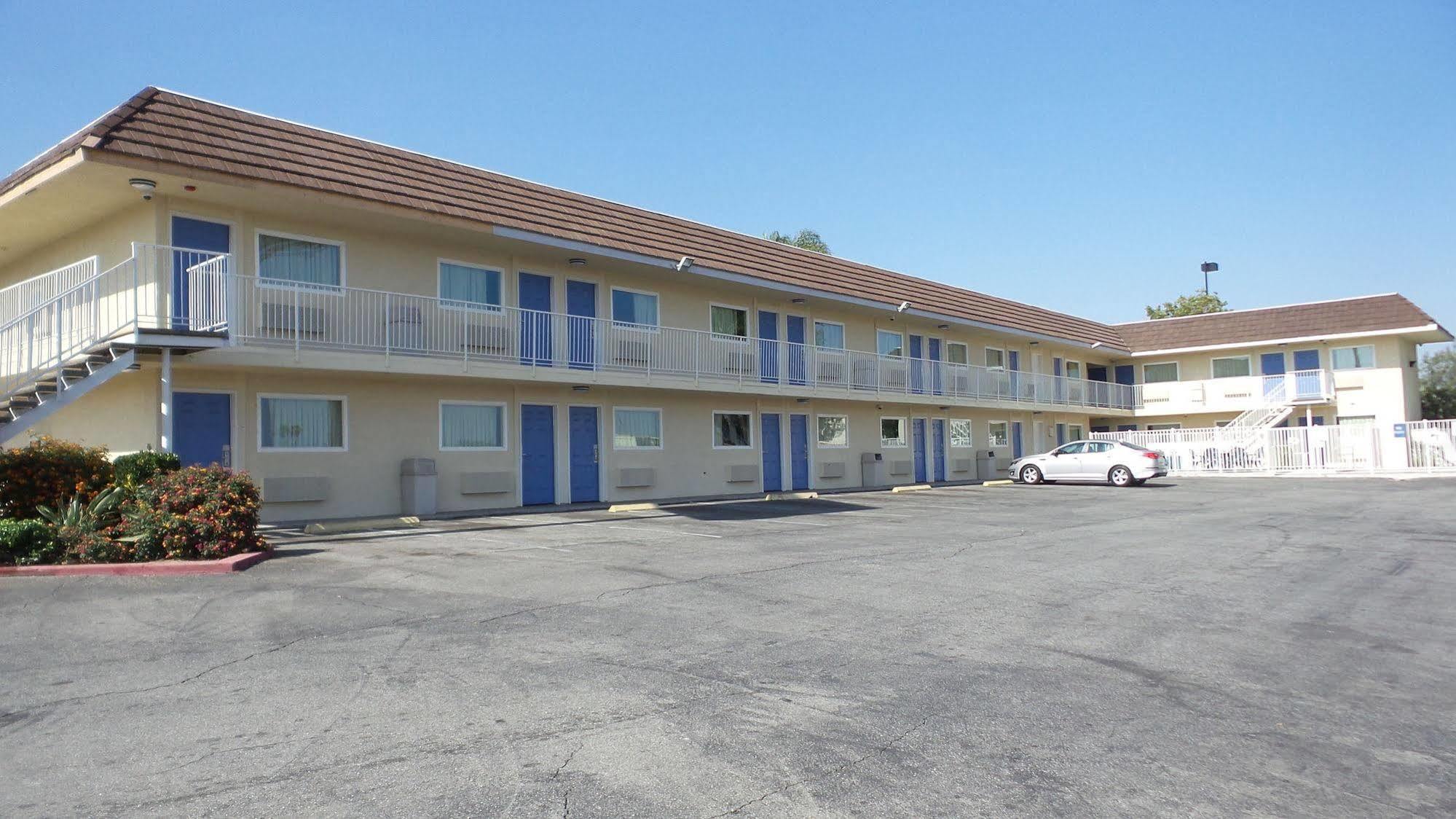 Motel 6 Ontario Airport Exterior foto